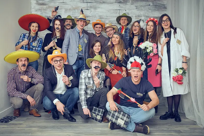 Под напряжением, но вместе: как отметить День энергетика 2025 в Красноярске